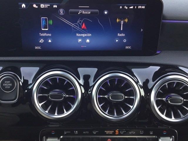 MERCEDES-BENZ Clase A 250 e Compacto con tecnología híbrida EQ