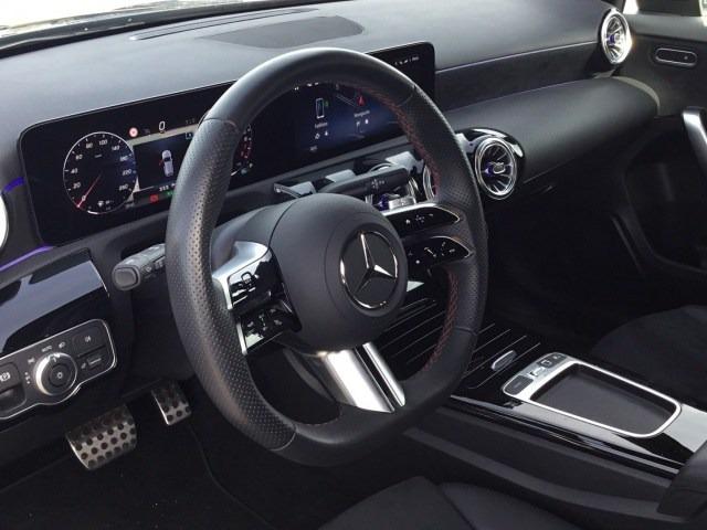 MERCEDES-BENZ Clase A 250 e Compacto con tecnología híbrida EQ