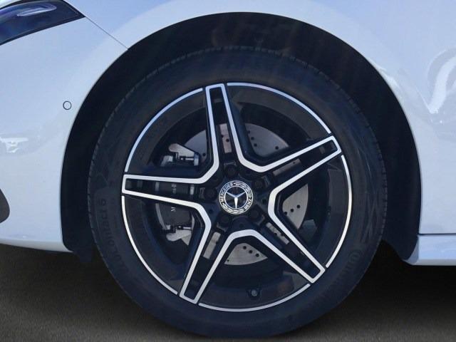 MERCEDES-BENZ Clase A 250 e Compacto con tecnología híbrida EQ