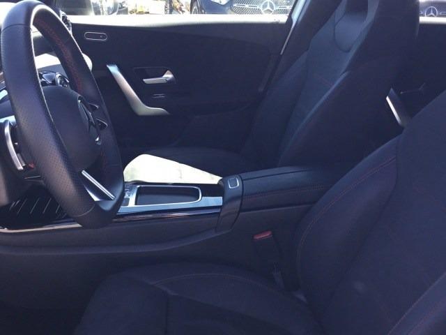 MERCEDES-BENZ Clase A 250 e Compacto con tecnología híbrida EQ