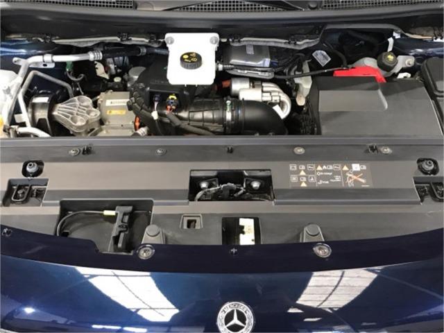 MERCEDES-BENZ Eqt 200 45 kWh