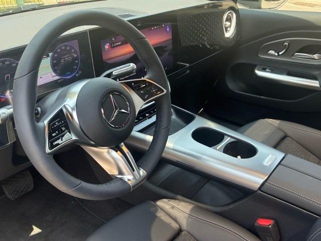 MERCEDES-BENZ Clase Cla 250+ con tecnología EQ