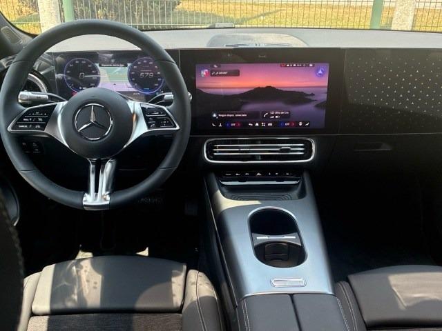 MERCEDES-BENZ Clase Cla 250+ con tecnología EQ