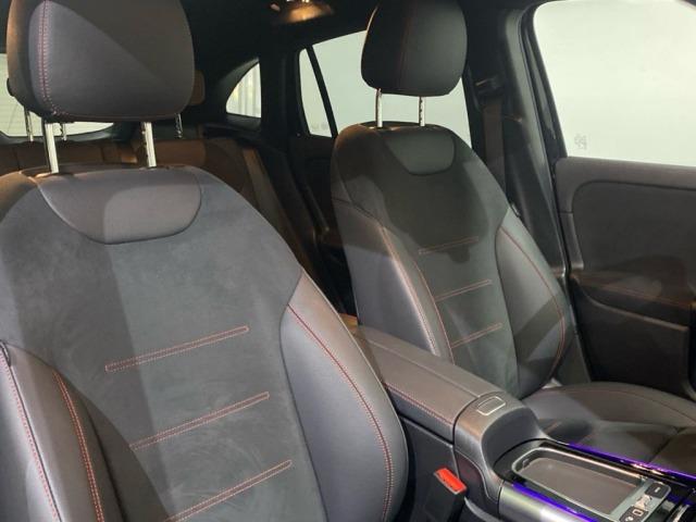 MERCEDES-BENZ Clase Gla 250 e con tecnología híbrida EQ