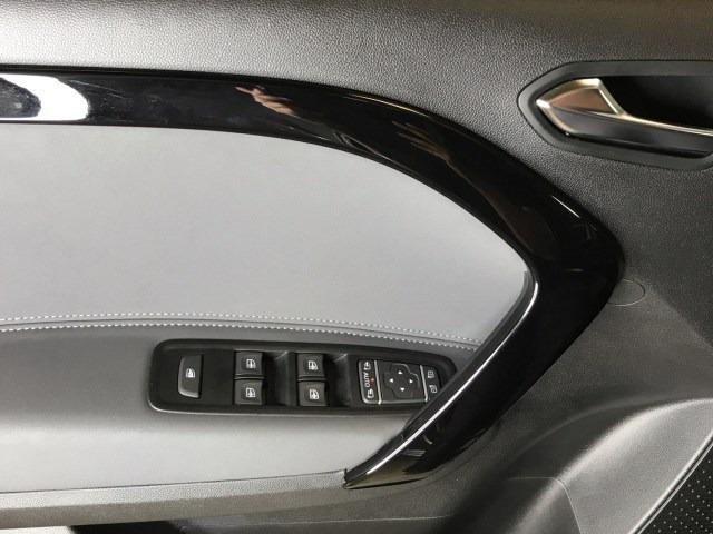 MERCEDES-BENZ Eqt Compacto Premium
