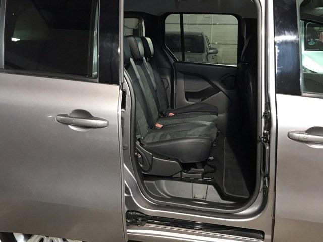 MERCEDES-BENZ Eqt Compacto Premium