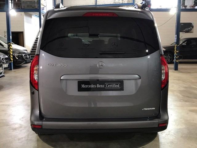 MERCEDES-BENZ Eqt Compacto Premium