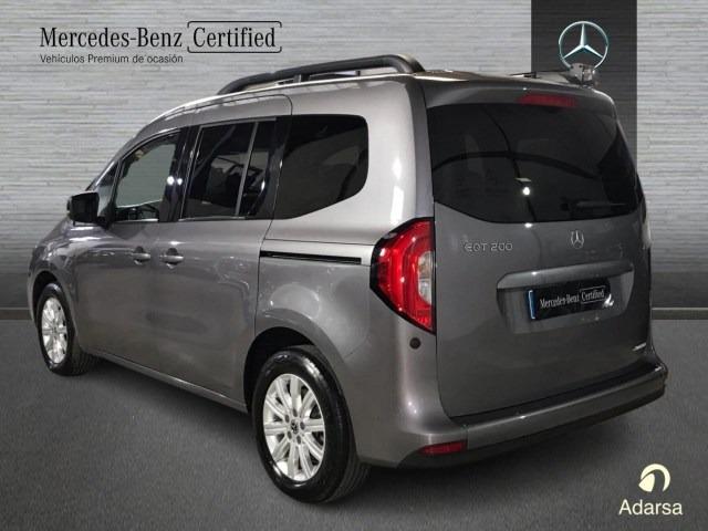 MERCEDES-BENZ Eqt Compacto Premium