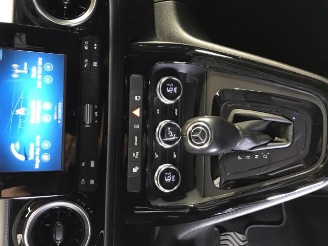 MERCEDES-BENZ Eqt Compacto Premium