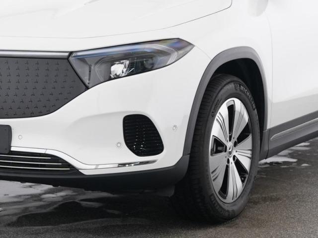 MERCEDES-BENZ Eqa 250+ + Progressive