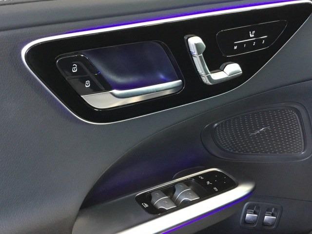 MERCEDES-BENZ Clase C 300 e con tecnología híbrida EQ