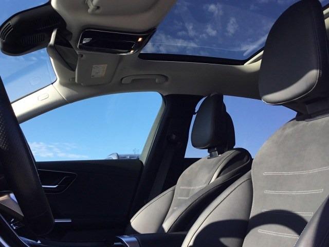 MERCEDES-BENZ Clase C 300 e con tecnología híbrida EQ