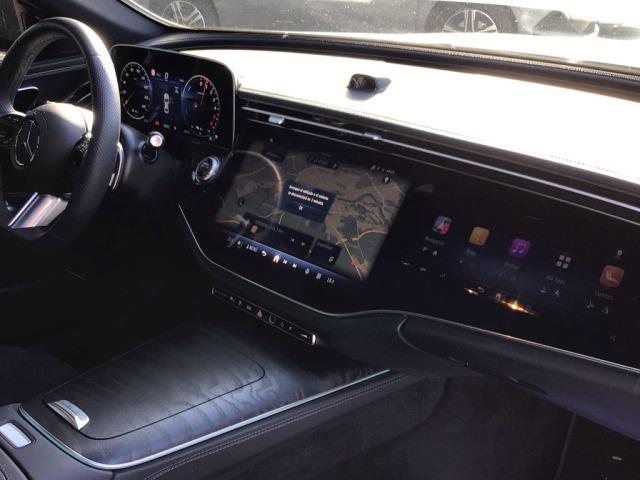 MERCEDES-BENZ Clase E 300 de berlina con tecnología híbrida EQ