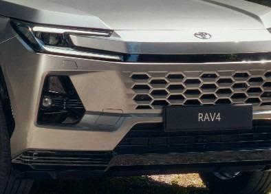 Toyota RAV4 PHEV 2026