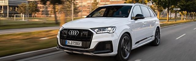 AUDI Q7 TFSle  Híbrido enchufable