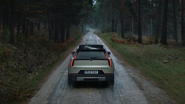 Volvo EX60 Eléctrico 2026