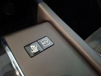 Mitsubishi Outlander PHEV 4WD Kaiteki