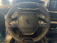 Peugeot 2008 GT Hybrid eDCS6 107 kW (145 CV)