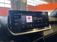 Peugeot 2008 GT Hybrid eDCS6 107 kW (145 CV)