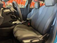 Peugeot 2008 GT Hybrid eDCS6 107 kW (145 CV)
