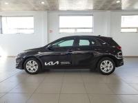 Kia Ceed 1.6 MHEV CONCEPT 136 5P