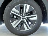 Kia Niro f/l 1.6 PHEV Emotion 141CV