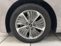 Hyundai Ioniq 1.6 GDI PHEV Klass DCT 104 kW (141 CV)
