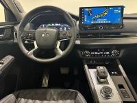 Mitsubishi Outlander PHEV 4WD Kaiteki+