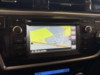 Toyota Auris Hybrid Advance 100 kW (136 CV)