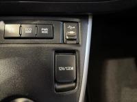 Toyota Auris Hybrid Advance 100 kW (136 CV)