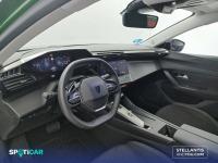 Peugeot 308 5P  Hybrid 180 eEAT8 Active Pack