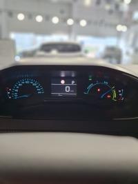 Peugeot 2008 2008 Style Hybrid 136 Edcs6
