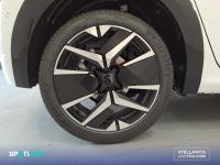 Peugeot 208 HYBRID 110 eDCS6 GT