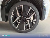 Peugeot 208 HYBRID 110 eDCS6 GT