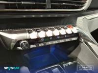 Peugeot 3008 1.2 100KW  eDCS6 Allure Pack