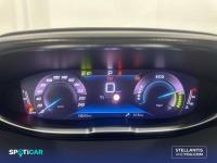 Peugeot 3008 1.2 100KW  eDCS6 Active Pack