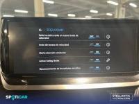 Peugeot 208 HYBRID 100 eDCS6 Style