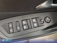 Peugeot 308 5P  Hybrid 136 e-DCS6 Allure