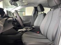 Peugeot 208 HYBRID 100 eDCS6 Allure