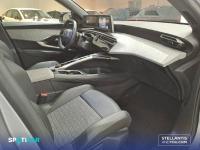 Peugeot 3008 1.2 100KW  eDCS6 Allure