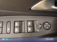 Peugeot 308 5P  Hybrid PHEV 195 e-DCT7 Allure