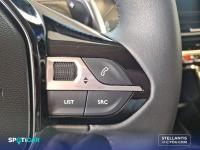 Peugeot 208 HYBRID 100 eDCS6 Style
