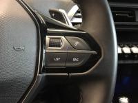 Peugeot 3008 225 e-EAT8 Allure