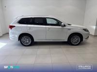 Mitsubishi Outlander 2.4 PHEV  Auto 4WD Kaiteki+