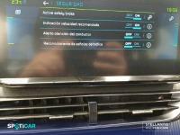 Peugeot 3008 180 e-EAT8 Allure Pack