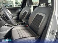 Citroën C4 Hybrid 136 e-DCS6 Business Edition