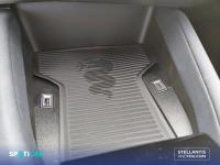 Alfa Romeo Junior Ibrida 108kW (145CV) -