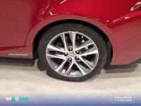 Lexus Is 2.5 300h  Parking Executive