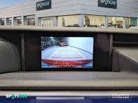 Lexus Is 2.5 300h  Parking Executive
