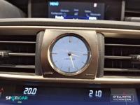 Lexus Is 2.5 300h  Parking Executive
